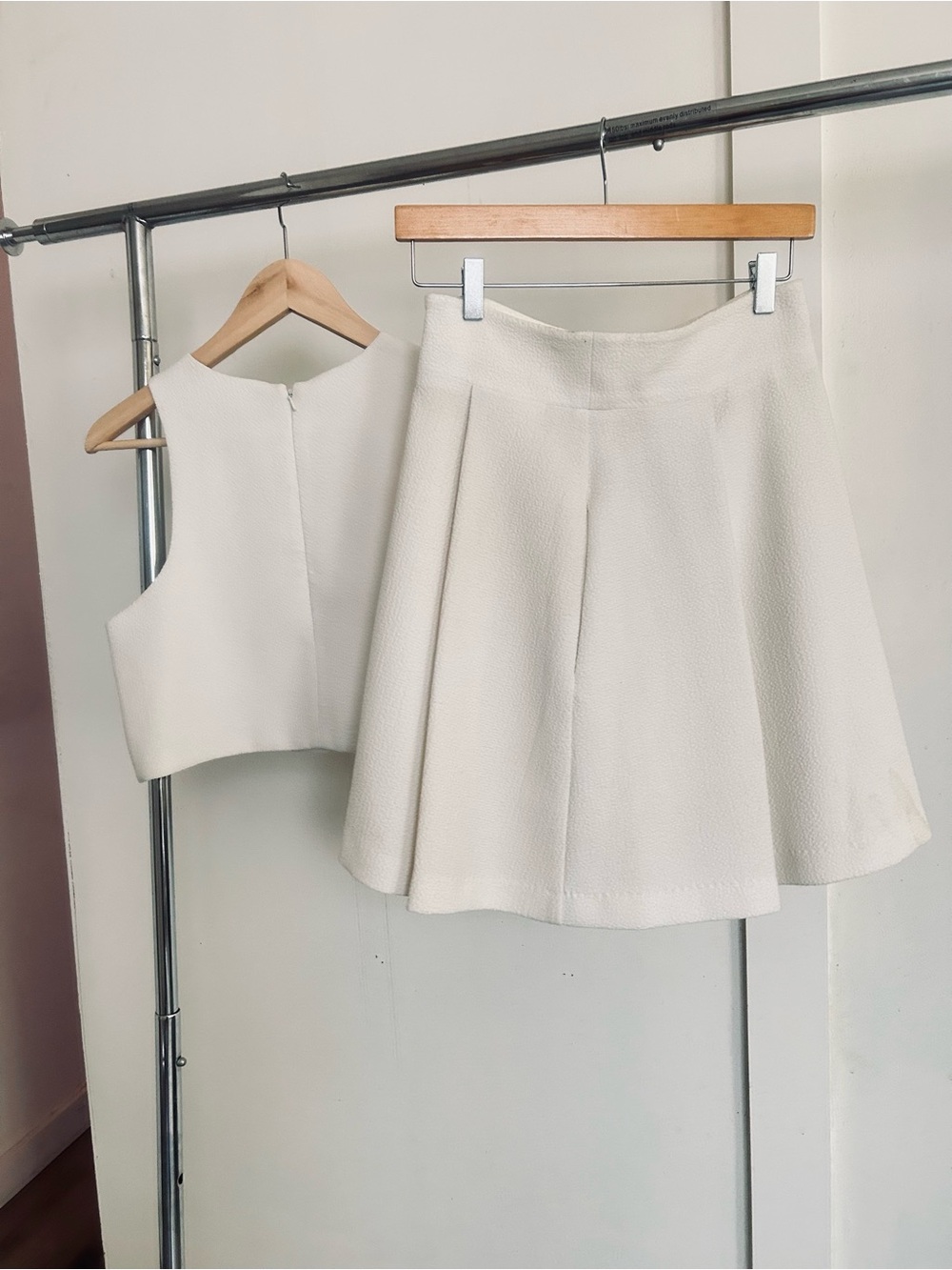 Black Halo Cream Textured A-Line Skirt - Picture 8 of 10
